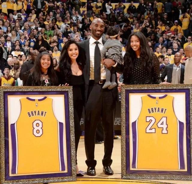 他展示了当 他展示了当