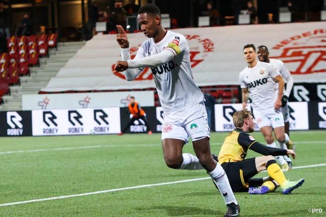 还需拭目以 还需拭目以